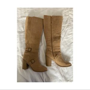 Heeled boot